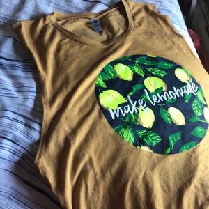 Soft, mustard yellow muscle tee